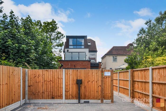 1 Bedroom Flat To Rent In Christoforos House, College Court, Cheshunt, Waltham Cross, Hertfordshire, EN8