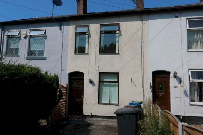 2 Bedroom Terraced House To Rent In Hollins Lane, Bury, BL9