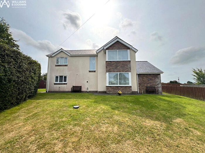 4 Bedroom Detached House For Sale In Llangristiolus, Bodorgan, Anglesey, LL62