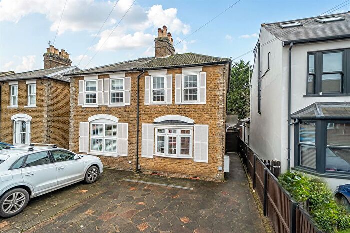 2 Bedroom Semi Detached House For Sale In New Road, Croxley Green, Rickmansworth, WD3