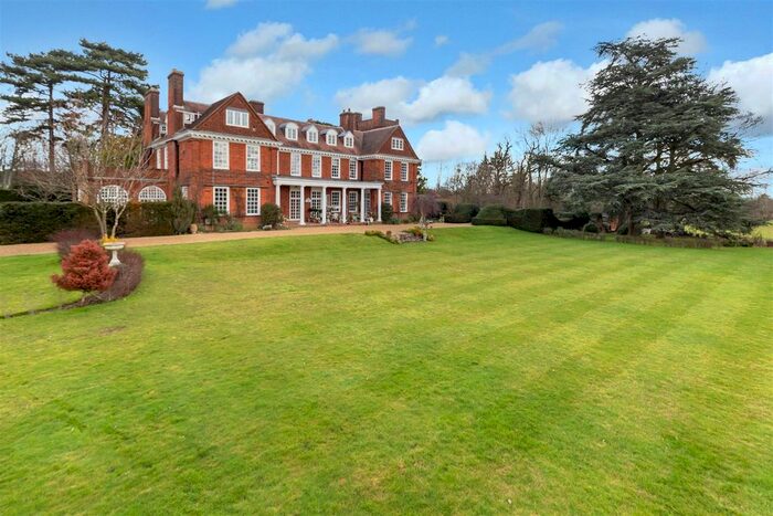 1 Bedroom Flat For Sale In Holwell, Hatfield, AL9