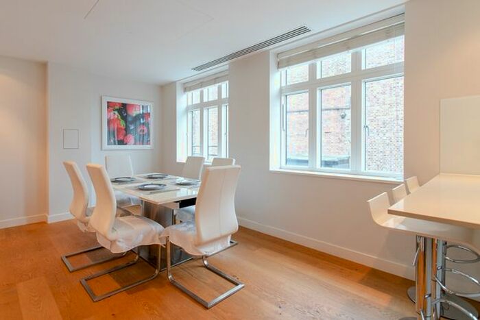 4 Bedroom Flat To Rent In Great Peter Street, London, SW1P