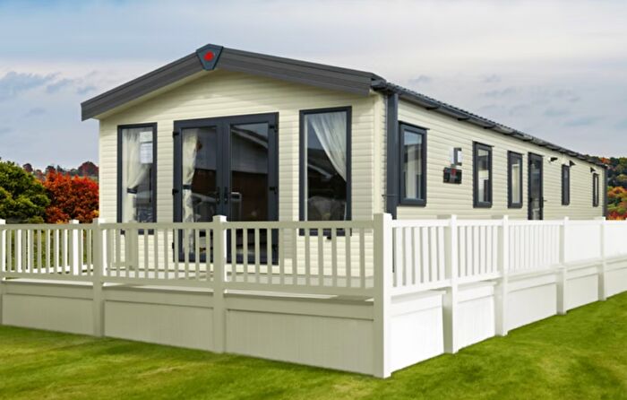 2 Bedroom Mobile/park Home For Sale In Rock Lane, Hastings, TN35