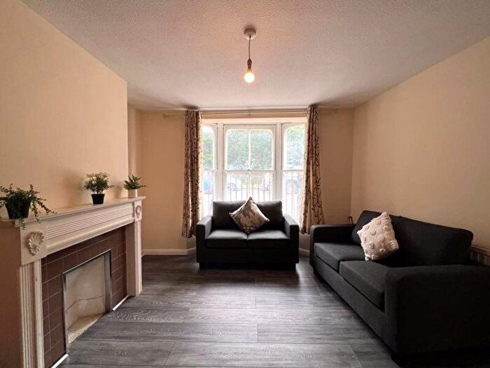5 Bedroom End Of Terrace House To Rent In Ditchling Road, Brighton, BN1