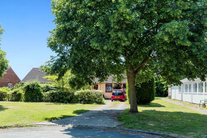 4 Bedroom Semi-Detached House For Sale In Francis Road, Hinxworth, Baldock, SG7