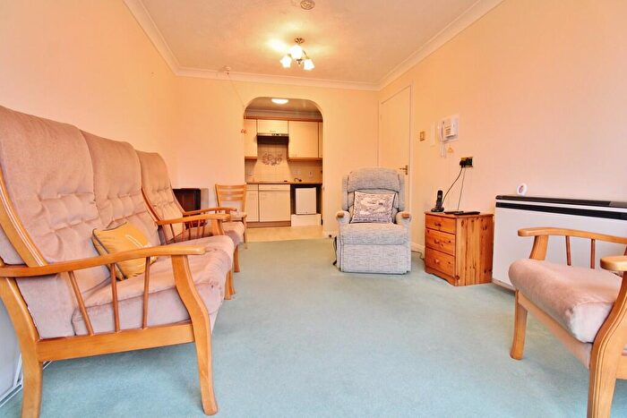 1 Bedroom Retirement Property For Sale In Grosvenor Court, Stubbington, PO14