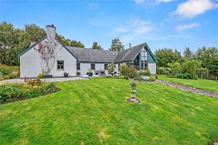 4 Bedroom Detached House For Sale In Inver Brae, Balnain, Drumnadrochit, Inverness, IV63