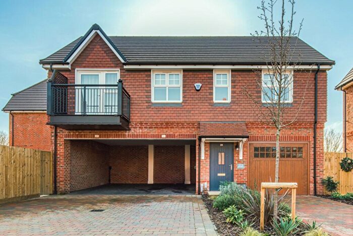 2 Bedroom Apartment For Sale In The Whitman, Winterbrook Meadows, Wyatt Way, Wallingford, OX10