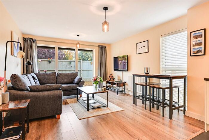 1 Bedroom Flat For Sale In St. Michael Street, Trumpington, CB2