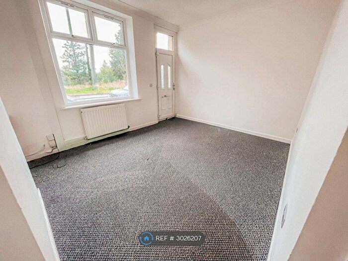 3 Bedroom Terraced House To Rent In Cog Lane, Burnley, BB11