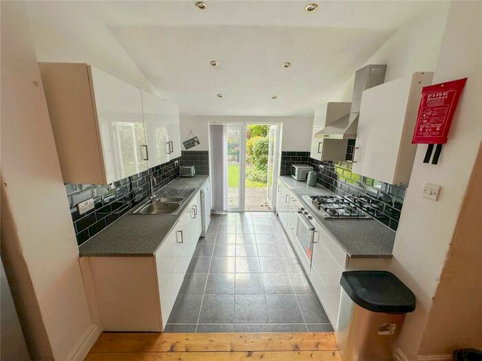 5 Bedroom Semi-Detached House To Rent In Sherwood Avenue, Fallowfield, M14