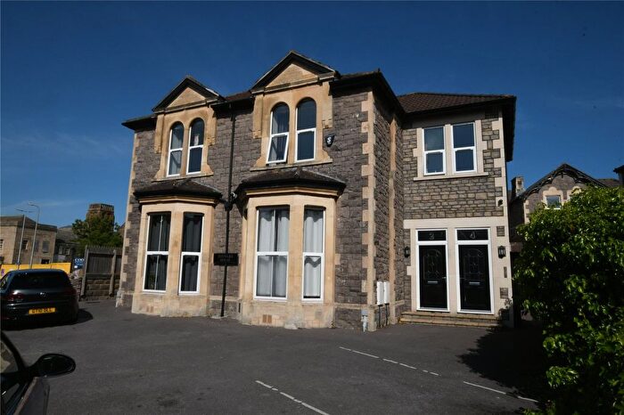 2 Bedroom Flat To Rent In Walliscote Road, Weston-Super-Mare, North Somerset, BS23