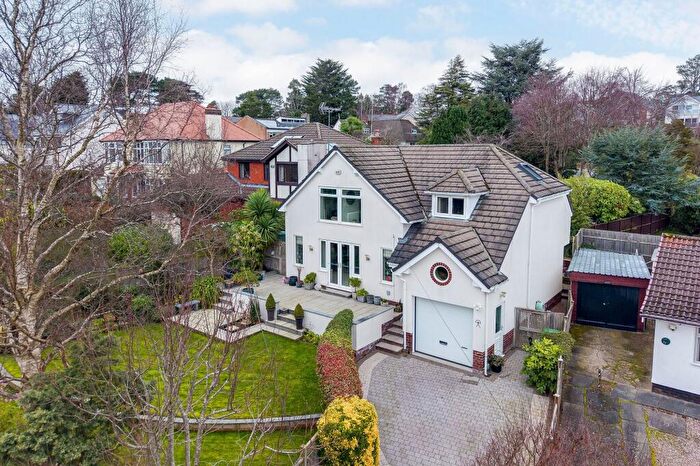 4 Bedroom Detached House For Sale In Oldfield Road, Heswall, CH60