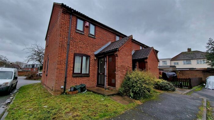 1 Bedroom End Of Terrace House To Rent In Badgers Close, Hayes, UB3