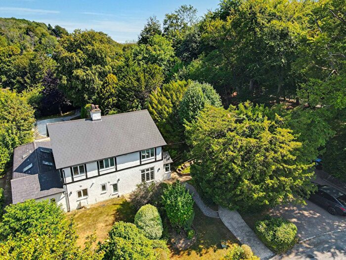 4 Bedroom Detached House For Sale In Woodland Way, Caterham, CR3