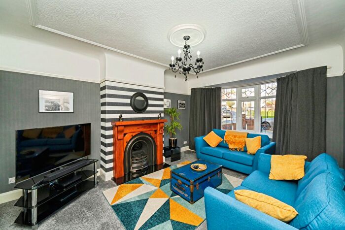 4 Bedroom Semi-detached House For Sale In St. Georges Park, Wallasey, CH45