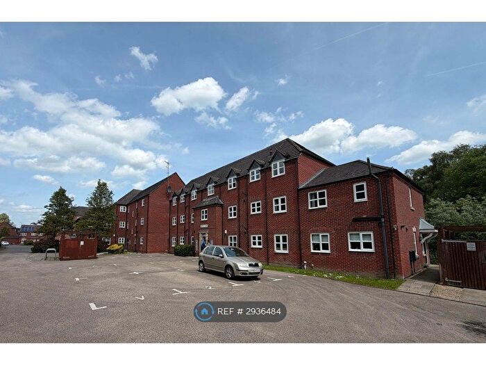 2 Bedroom Flat To Rent In Millbank Place, Nottingham, NG6