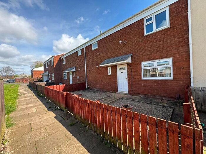 3 Bedroom Terraced House To Rent In Elmhurst Gardens, Hemlington, Middlesbrough, TS8
