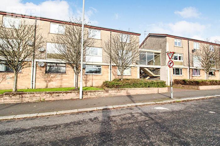 2 Bedroom Maisonette To Rent In Broomlands Street, Paisley, PA1