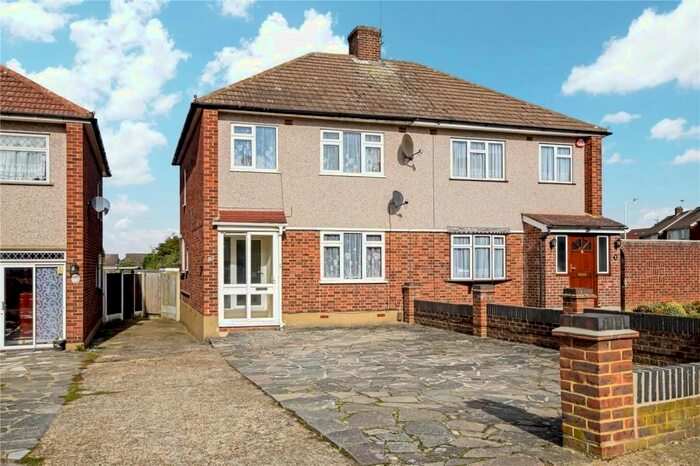 3 Bedroom Semi-Detached House To Rent In Rutland Drive, Hornchurch, Essex RM11