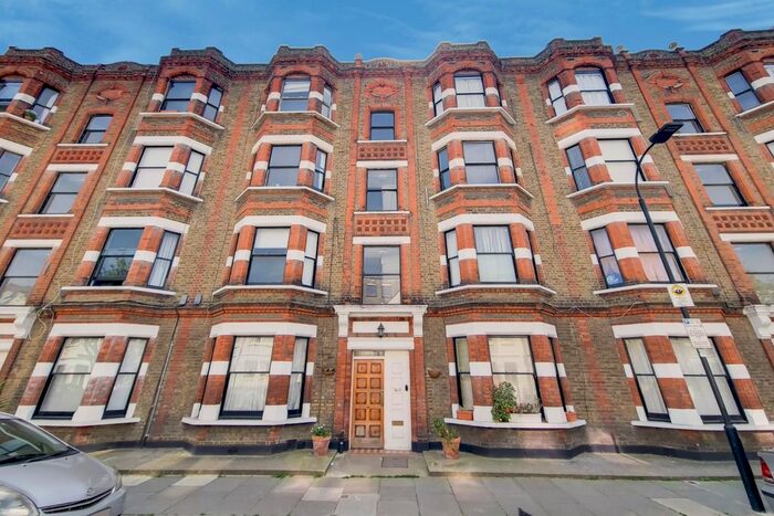 2 Bedroom Flat To Rent In Kingwood Road, London, SW6