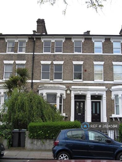 4 Bedroom Maisonette To Rent In Knatchbull Road, London, SE5