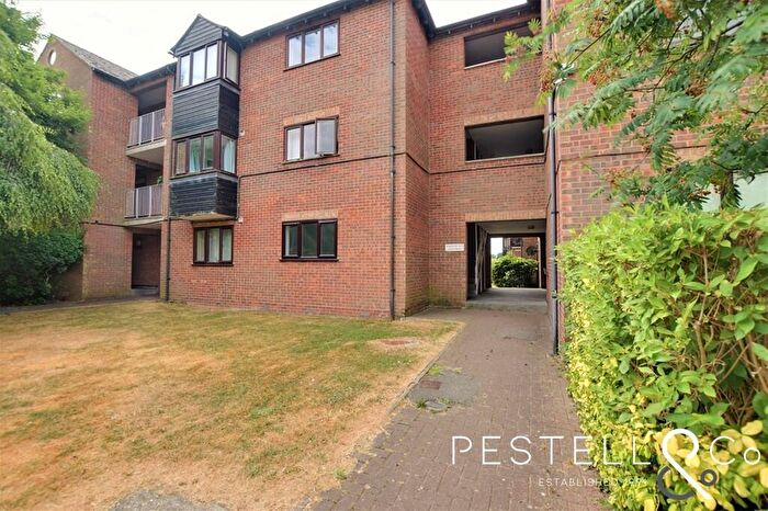 1 Bedroom Apartment To Rent In Granary Court, Dunmow, CM6