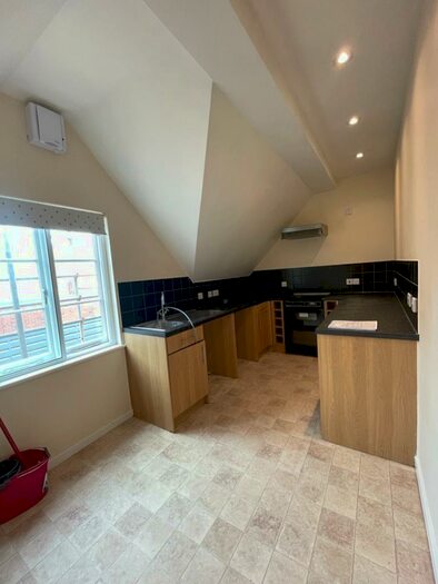 2 Bedroom Apartment To Rent In Station Approach, Dorridge, B93