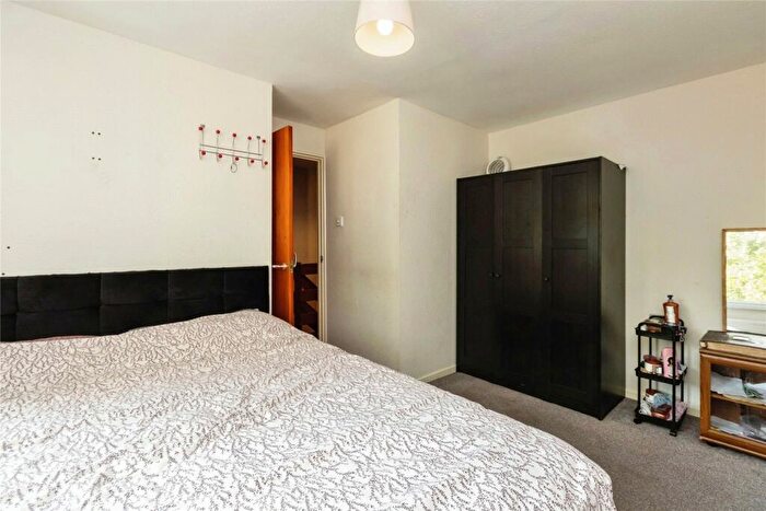 3 Bedroom Terraced House For Sale In Glenlivet Gardens, Clifton, Nottingham, NG11