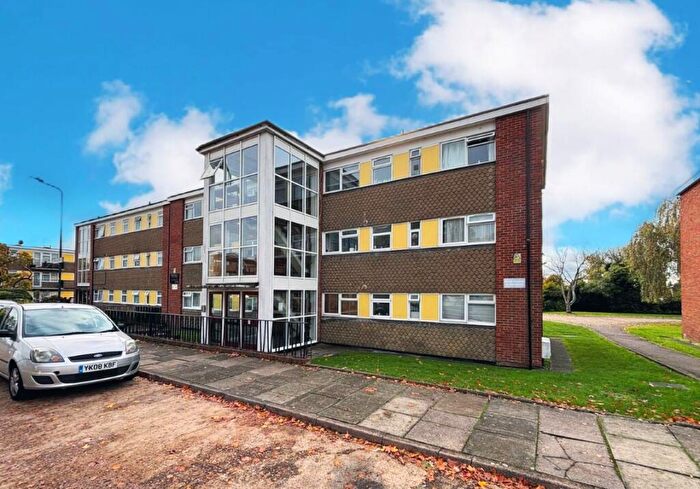 2 Bedroom Flat For Sale In Bilsby Lodge, Chalklands, Wembley, Middlesex, HA9