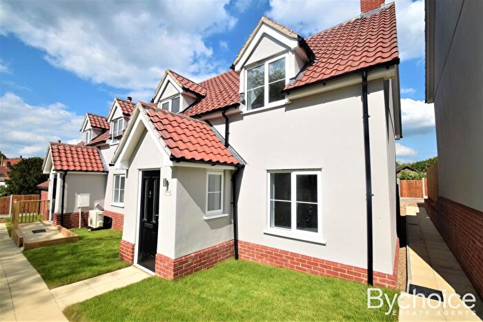 3 Bedroom Semi Detached House To Rent In Lower Road, Rattlesden, IP30
