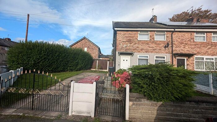 3 Bedroom Semi-Detached House To Rent In Shaw Lane, Whiston, L35
