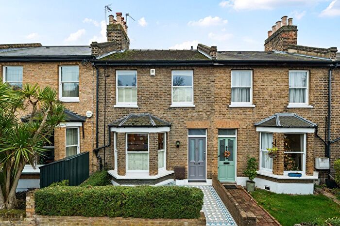 3 Bedroom Terraced House For Sale In Blackheath Vale, London, SE3