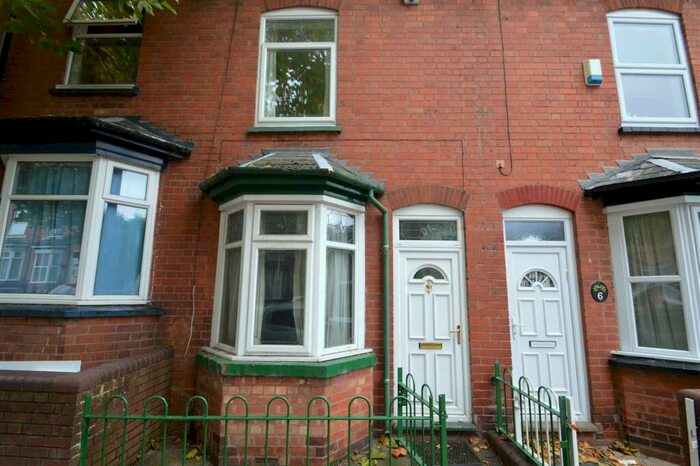 4 Bedroom House To Rent In Lottie Road, Birmingham, B29