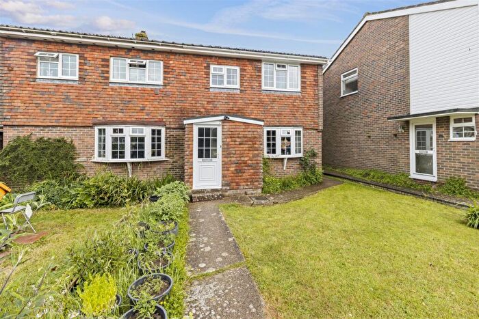 3 Bedroom Semi-Detached House For Sale In Chestnut Close, Herstmonceux, Hailsham, BN27