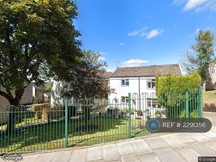 3 Bedroom Semi-Detached House To Rent In Chessington Green, Burnley, BB10