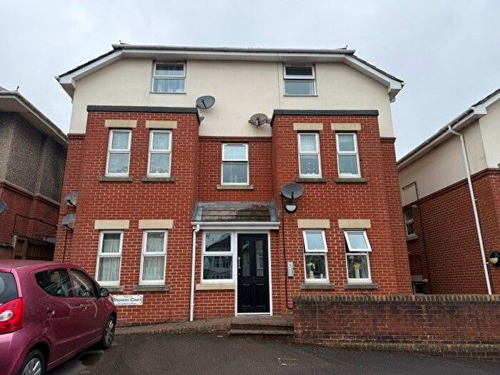 2 Bedroom Flat To Rent In Castlemain Avenue, Bournemouth, BH6