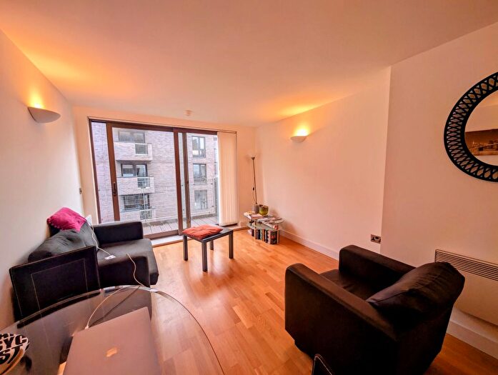 1 Bedroom Flat To Rent In Isaac Way, Manchester, M4