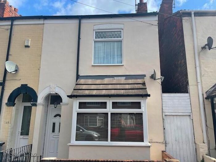 2 Bedroom Property To Rent In Severn Street, Hull, HU8