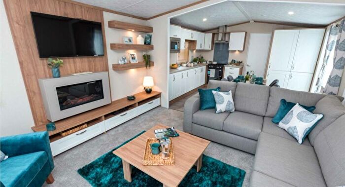 2 Bedroom Lodge For Sale In Two Bed Pemberton Marlow, Sutton Vale Country Park, Vale Road, Dover, Kent, CT15