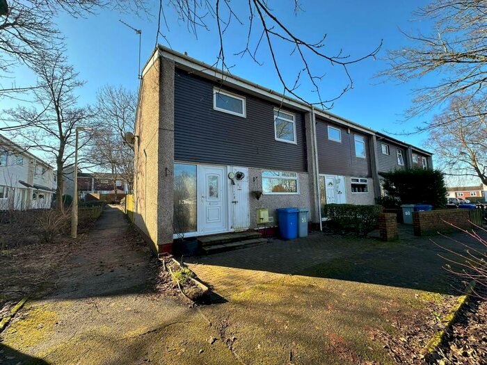 3 Bedroom End Of Terrace House To Rent In Turnberry Place, East Kilbride, G75