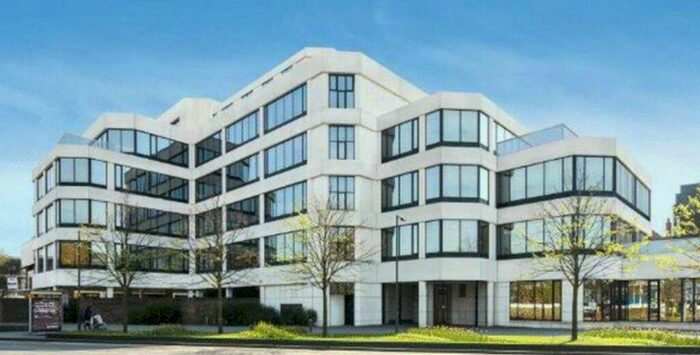 1 Bedroom Apartment To Rent In High Street, Slough, SL1