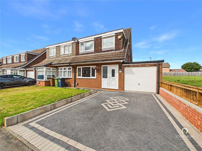 3 Bedroom Semi-Detached House For Sale In Kirkham, Biddick, Washington, NE38