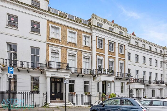 2 Bedroom Flat To Rent In Sussex Square, Brighton, BN2