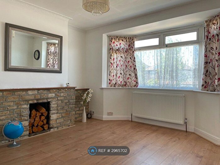 3 Bedroom Semi-Detached House To Rent In Cocksett Avenue, Orpington, BR6