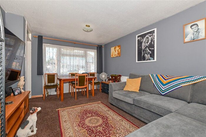 2 Bedroom Terraced Bungalow For Sale In Grasmere Road, Kennington, Ashford, Kent, TN24