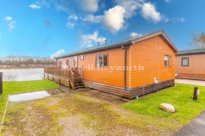 2 Bedroom Property For Sale In Borwick Lane, Dock Acres, Carnforth, LA6
