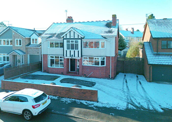 4 Bedroom Detached House For Sale In Eggington Road, Stourbridge, DY8