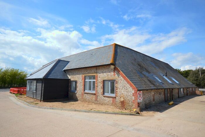 1 Bedroom Flat To Rent In Home Farm Courtyard, Chichester Road, Selsey PO20