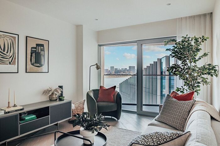 2 Bedroom Flat For Sale In Unit Greenwich Peninsula, Greenwich, SE10